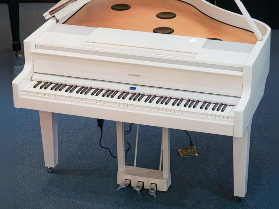 Chi tiết đàn ROLAND GP-9M PW - Hình 4